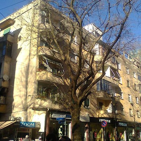 An Apartment With Fireplace Tirana Zewnętrze zdjęcie