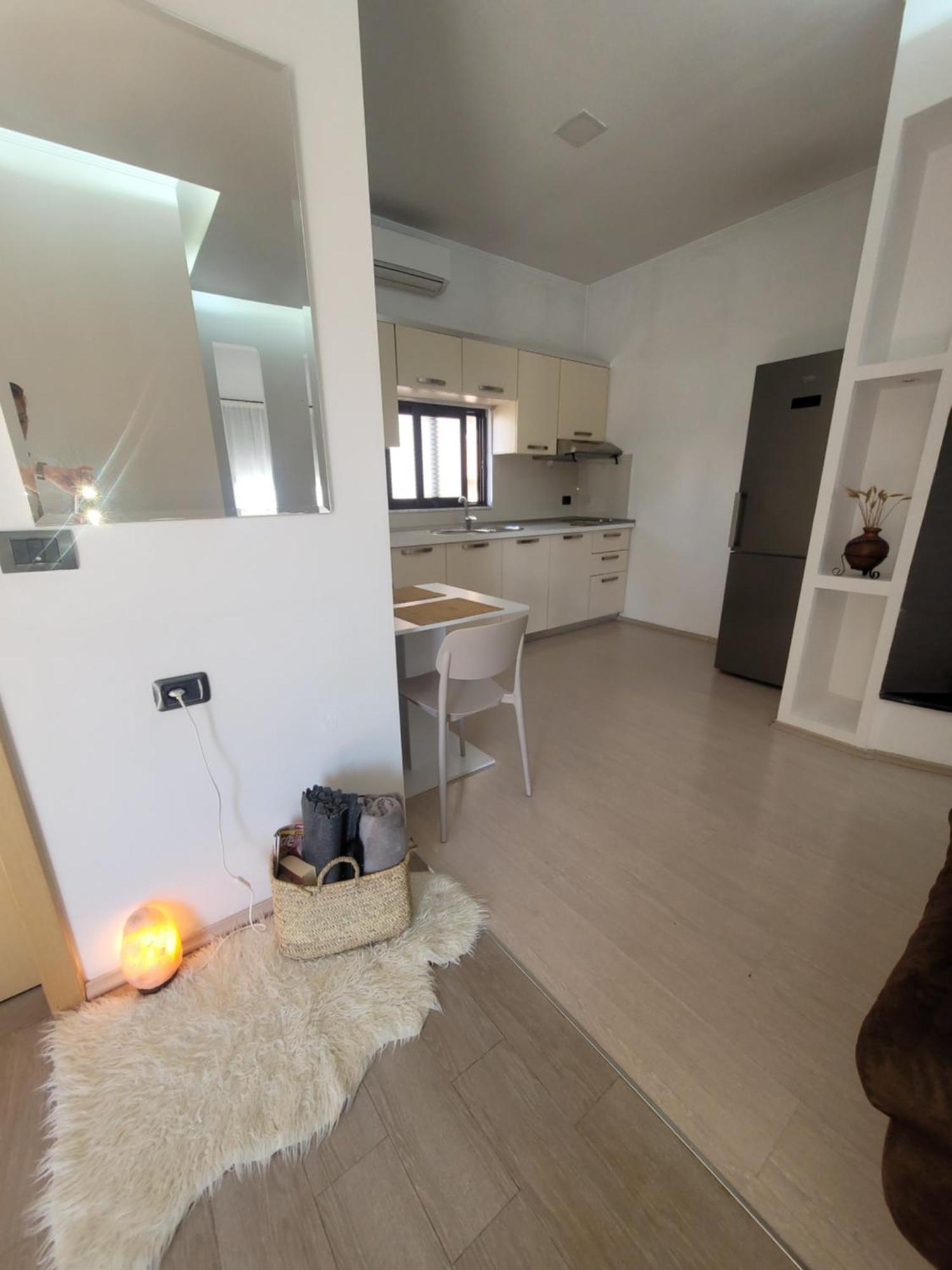 An Apartment With Fireplace Tirana Zewnętrze zdjęcie
